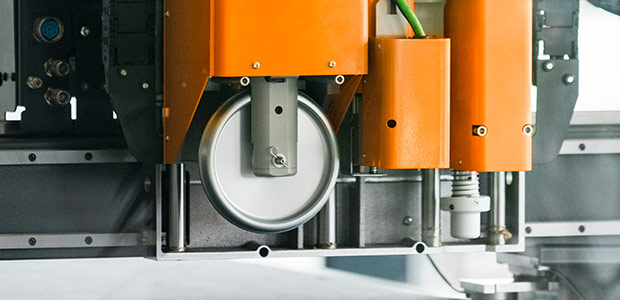 Kongsberg C: Creasing