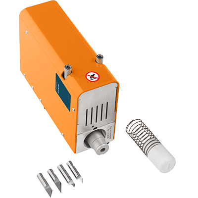 Cutting corrugated plastic tools