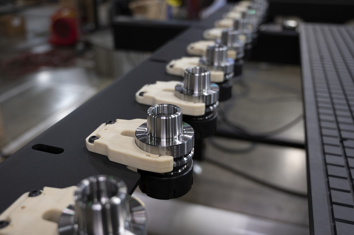 Knife and spindle tools